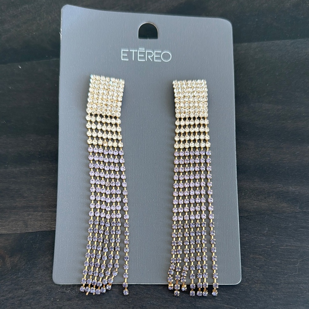 FREE ETEREO purple and silver dangle earrings